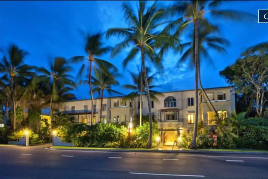 Tropical One Bedroom Apartment At The Mediterranean Port Douglas