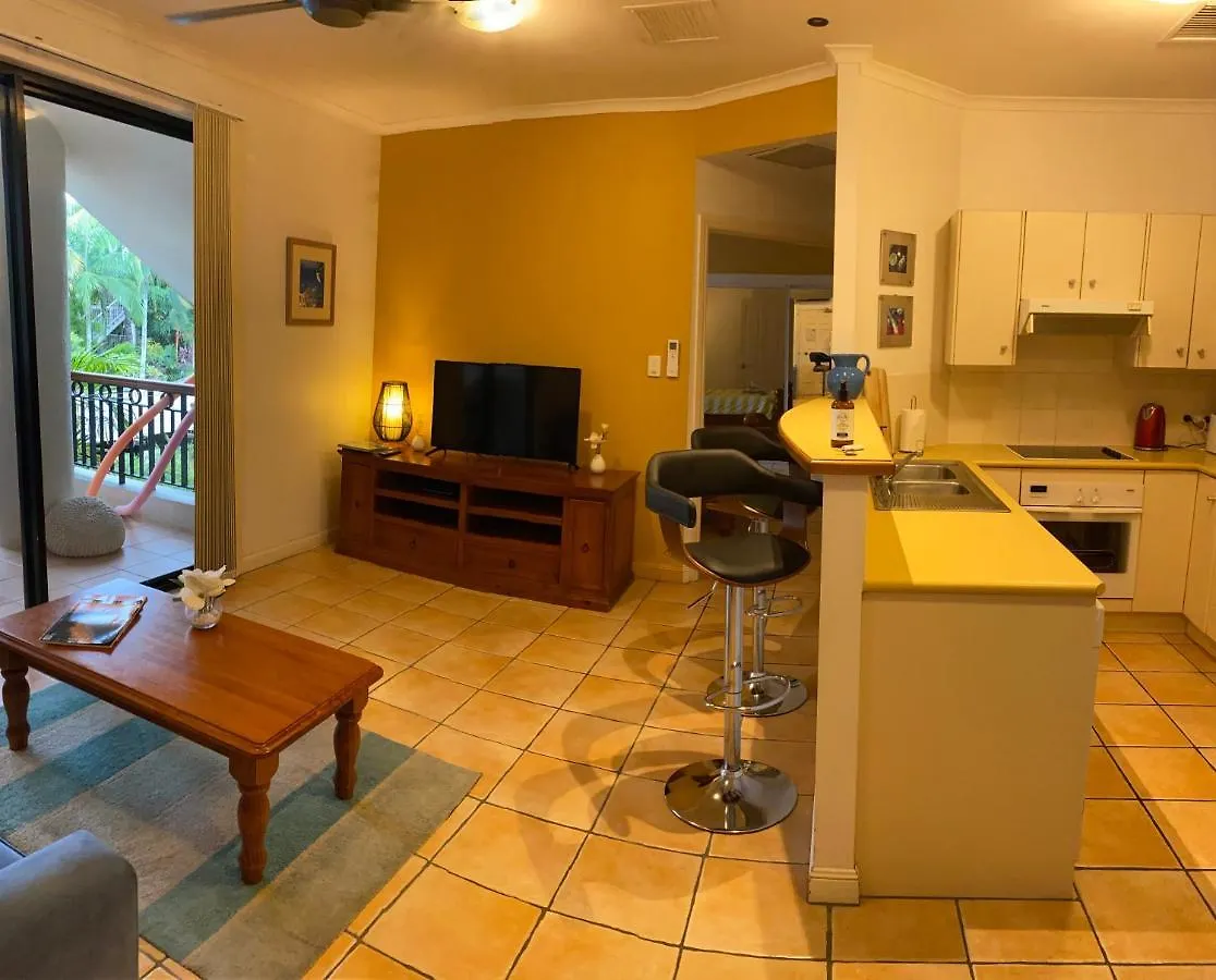 Tropical One Bedroom Apartment At The Mediterranean Port Douglas